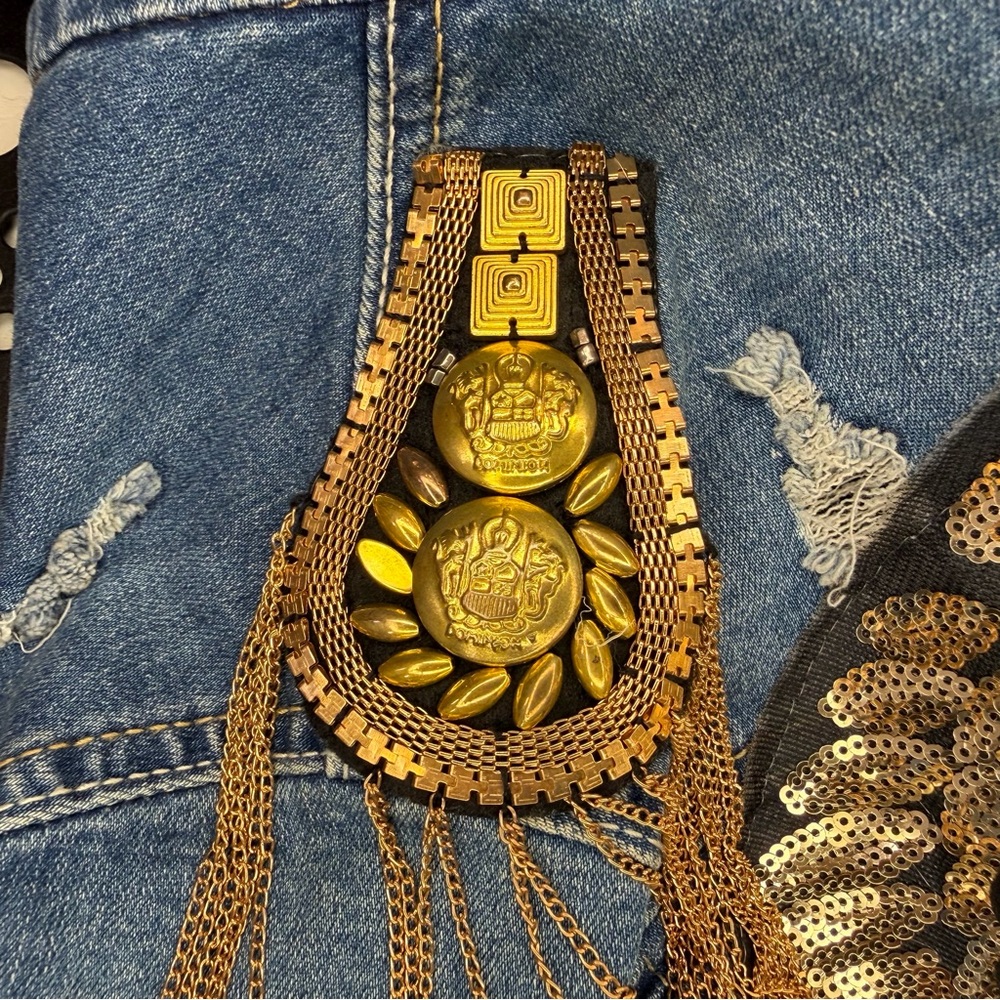 Stylish Blue Denim Jacket - Picture 10 of 10